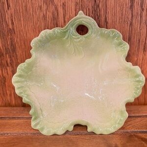 Green Ceramic Leaf-Shaped Plate